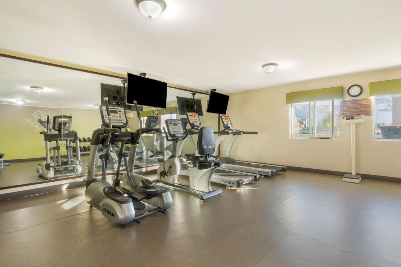 Best Western Plus Wenatchee Downtown Hotel Екстер'єр фото