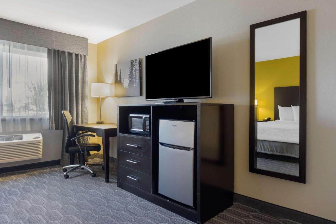 Best Western Plus Wenatchee Downtown Hotel Екстер'єр фото