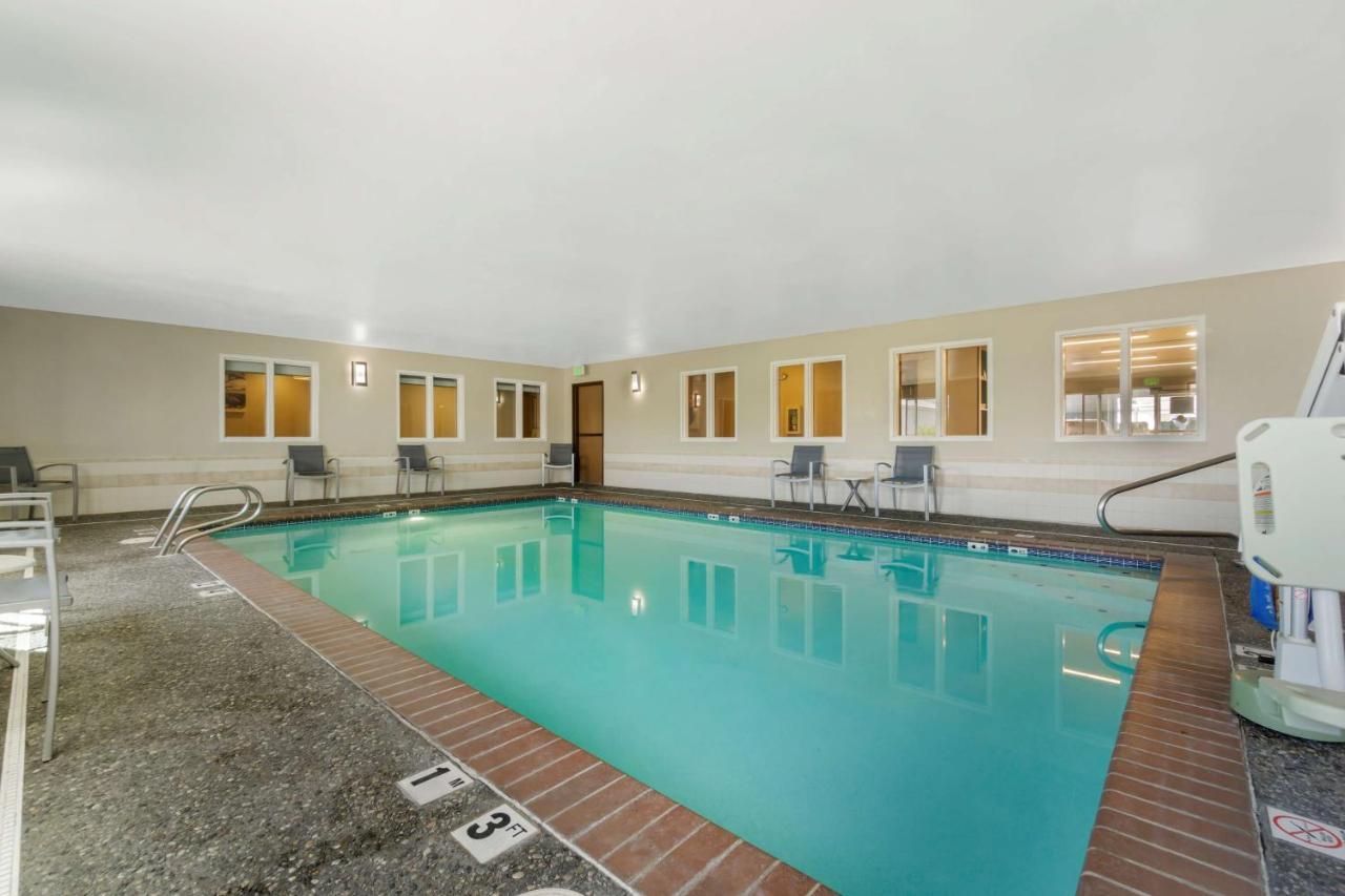 Best Western Plus Wenatchee Downtown Hotel Екстер'єр фото