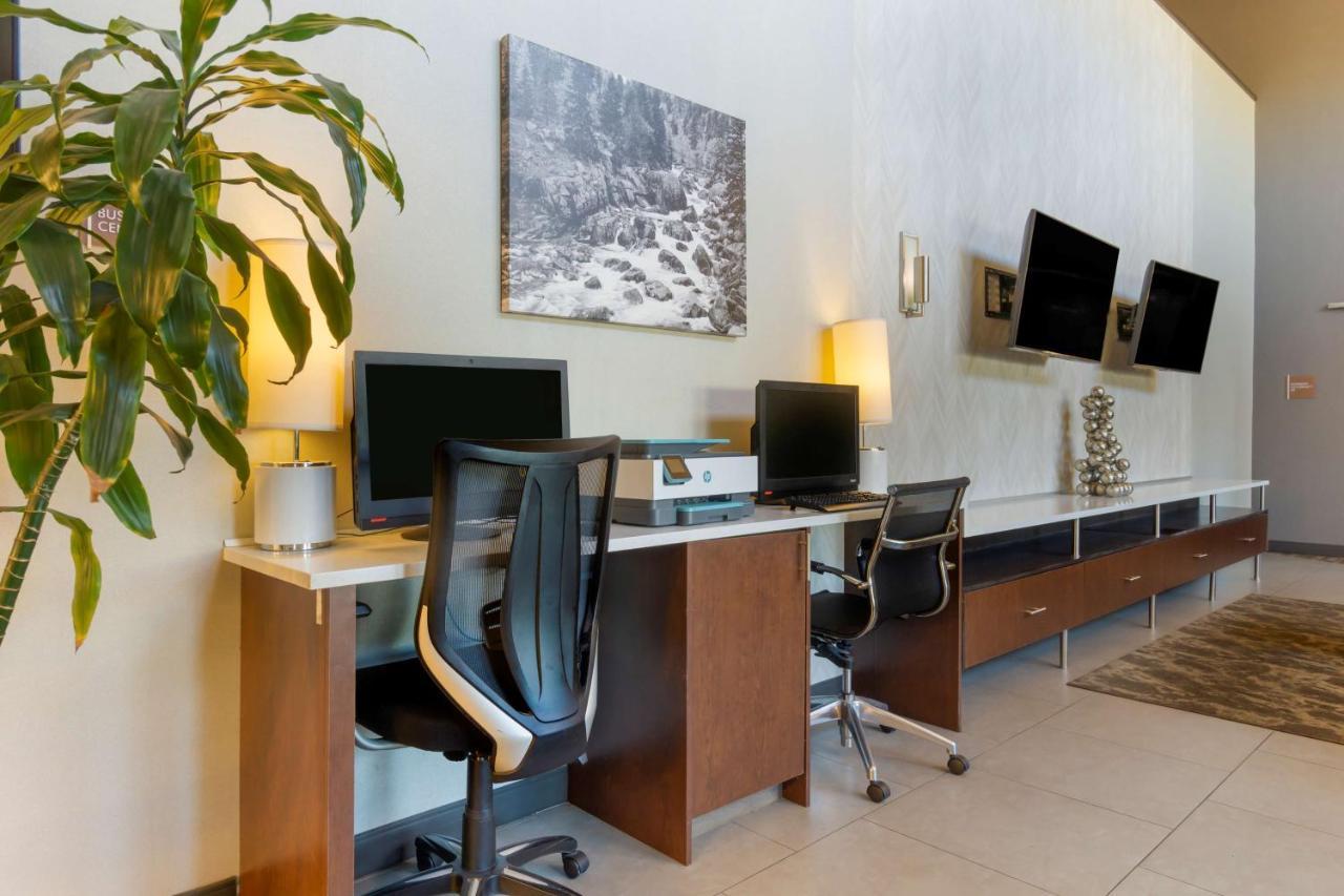 Best Western Plus Wenatchee Downtown Hotel Екстер'єр фото